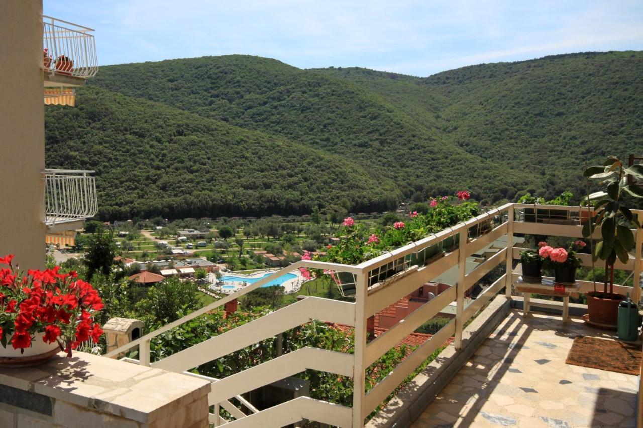 Apartments With A Parking Space Rabac, Labin - 6414 Eksteriør bilde